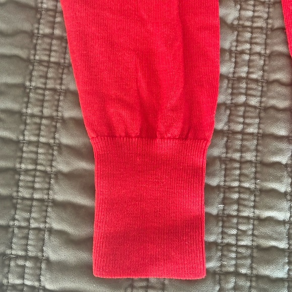 BR 100% merino wool red puff sleeves sweater size S pre-loved - Picture 3 of 8